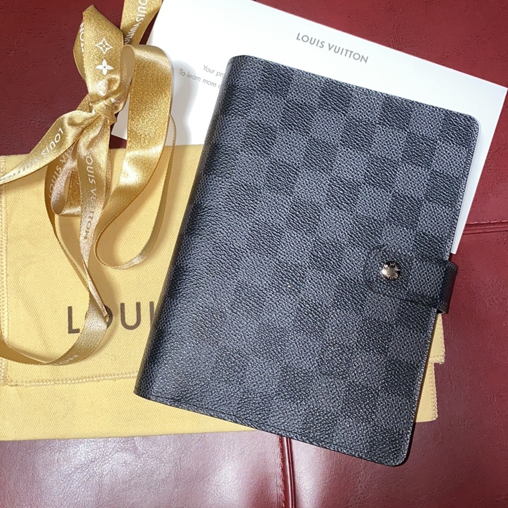 Louis Vuitton Damier Graphite MM 6 ring agenda.